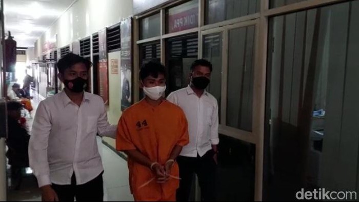 Pemuda pengangguran beristri yang tukang begal payudara akhirnya diringkus