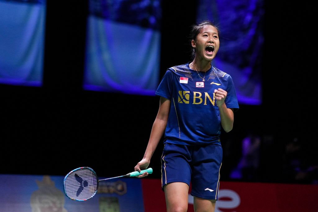 VANTAA, FINLAND - SEPTEMBER 29: Putri Kusuma Wardani of Indonesia reacts in the Women's Single match against Mia Blichfeldt of Denmark during day four of the TotalEnergies BWF Sudirman Cup at Energia Areena on September 29, 2021 in Vantaa, Finland. (Photo by Shi Tang/Getty Images)