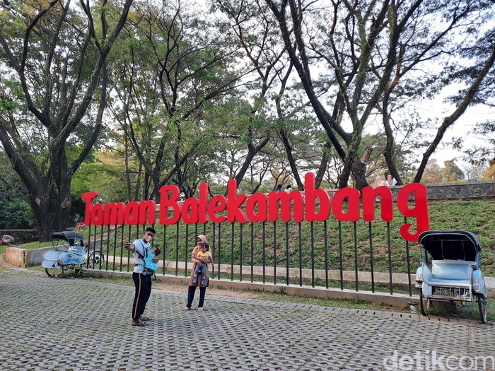 Taman Balekambang di Solo