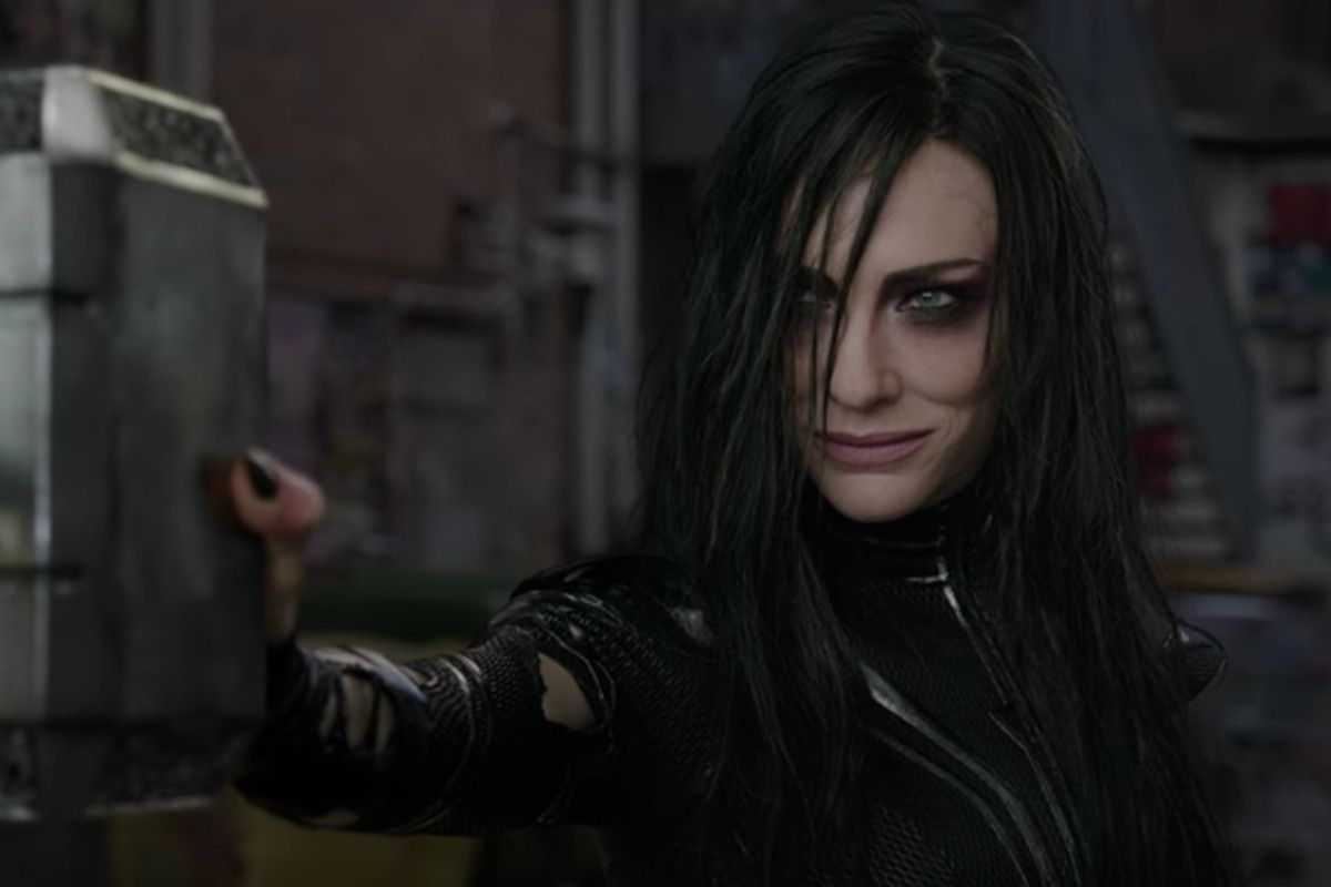 Penampilan Hela (Cate Blanchett) di Thor: Ragnarok.
