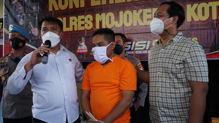 threesome mojokerto