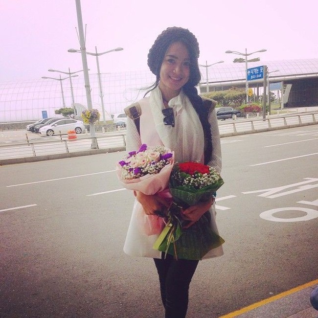 Dengan rambut panjang dan wajah natural, penampilan Wika tampak begitu feminim. Jika dibandingkan dengan saat ini, menurutmu penampilan Wika banyak berubah nggak? Foto: Instagram/@wikasalim