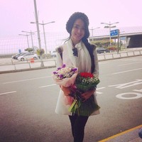 Dengan rambut panjang dan wajah natural, penampilan Wika tampak begitu feminim. Jika dibandingkan dengan saat ini, menurutmu penampilan Wika banyak berubah nggak? Foto: Instagram/@wikasalim