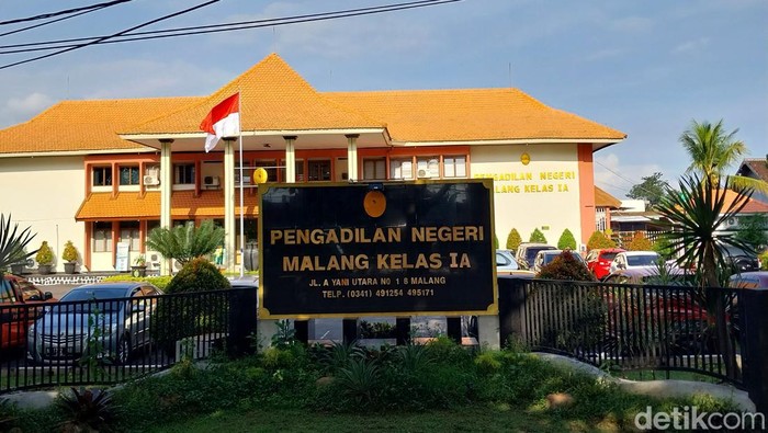 Arist Merdeka Sirait, Ketua Komnas PA