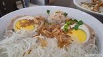 Bakso Gepeng Langganan Artis yang Bisa Habsikan 25 Kg Daging Sehari!