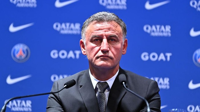 PARIS, FRANCE - JULY 05: Newly appointed Paris Saint-Germain coach Christophe Galtier answers journalists during the press conference of Paris at Parc des Princes on July 05, 2022 in Paris, France. (Photo by Aurelien Meunier - PSG/PSG via Getty Images)