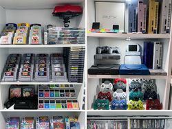 Potret Benda Koleksi Paling Unik yang Diposting Netizen di Medsos