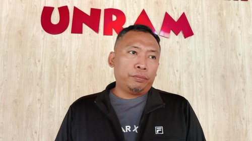 Direktur Biro Konsultan Bantuan Hukum (BKHB) Fakultas Hukum Universitas Mataram (Unram) Joko Jumadi ditemui di Mataram, NTB, Selasa (5/7/2022).