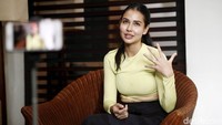 Estelle Linden bebaskan netizen berkomentar. (Foto: Rengga Sancaya/detikFoto)