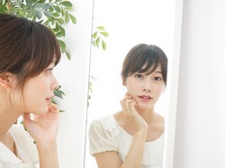 Glass Skin Jadi Tren Kecantikan, Ini Skin Care untuk Kulit Bening Bercahaya