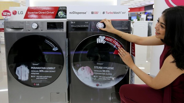 Raksasa industry elektronik asal Korea Selatan, PT LG Electronics Indonesia melakukan terobosan terbarunya guna memperkuat segmentasi market di Indonesia. Kali ini produk inovasi mesin cuci berbasis AI DD untuk menyongsong musim hujan.
