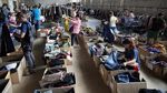 Bukan Toko Baju, Ini Donasi Pakaian untuk Pengungsi Ukraina