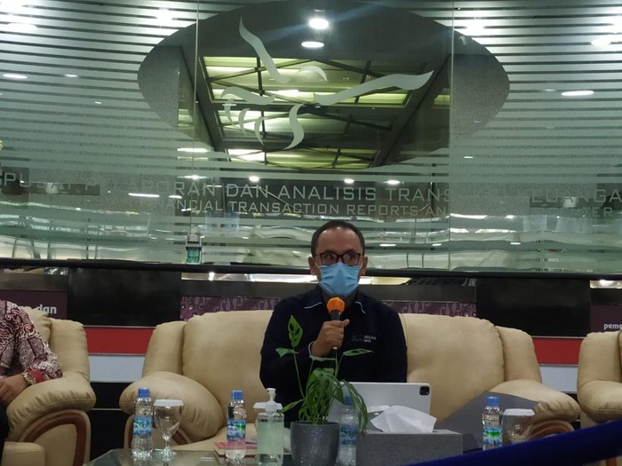 Kepala PPATK Ivan Yustiavandana saat konferensi pers (Kadek/detikcom)