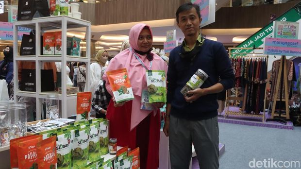 Keripik daun singkong SiDaun.