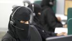 Begini Sibuknya Pusat Darurat 911 Arab Saudi Jelang Puncak Ibadah Haji