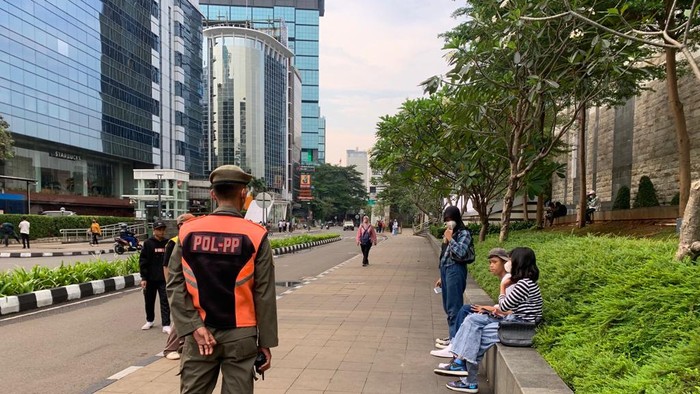 Kondisi taman Dukuh Atas, Jakarta, Rabu (6/7/2022).