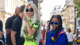 Hermes Tolak Jual Tas Kelly Langka untuk North West, Putri Kim Kardashian