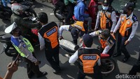 Motor-motor tersebut dibawa petugas ke Kantor Sudin Perhubungan DKI Jakarta.