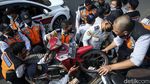 Parkir Liar, Belasan Motor di Jalan Wahid Hasyim Jakarta Kena Razia