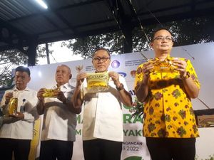 Hore, Minyak Goreng Curah Kemasan Resmi Diluncurkan