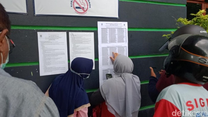 Pengumuman PPDB di SMPN 1 Klaten, Rabu (6/72022).