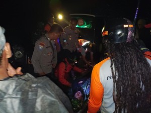 Butuh 7 Jam Proses Evakuasi Pelari Maraton yang Sempat Hilang di Arjuno