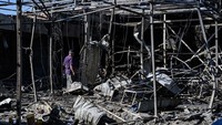 Pavlo Kyrylenko, gubernur wilayah Donetsk, yang mencakup Sloviansk, mengatakan di Telegram bahwa dua orang telah tewas dan tujuh lainnya terluka. Menurut wali kota penembakan menargetkan pasar di kota itu.