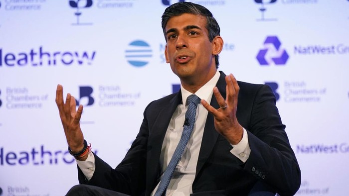 Sosok Sunak dan Javid, Dua Menteri yang Mundur dari Kabinet Boris Johnson Menteri Keuangan Inggris, Rishi Sunak dan Menteri Kesehatan dan Sosial, Sajid Javid, menyatakan mundur dari kabinet. Keduanya menyatakan sudah tidak sejalan dengan kebijakan PM Boris Johnson. Ini Sosoknya.