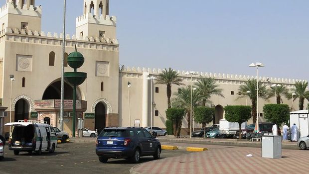 Suasana Masjid Bir Ali, Tempat Miqat Jamaah Haji Indonesia dari Madinah