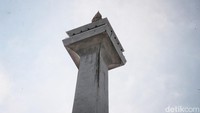Kusam dari Monas tersebut seakan tidak ada perawatan berkala yang berarti.