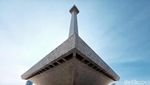 Pilu Kilau Tugu Monas Pudar, Ternoda Bercak Hitam dan Kusam