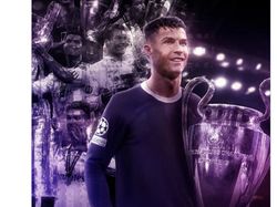 Ragam Meme Cristiano Ronaldo Usai Diisukan Hengkang dari MU