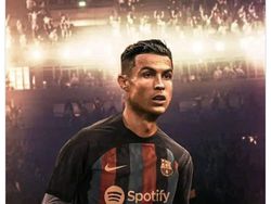 Ragam Meme Cristiano Ronaldo Usai Diisukan Hengkang dari MU