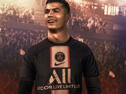 Ragam Meme Cristiano Ronaldo Usai Diisukan Hengkang dari MU