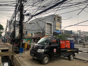 Bina Marga DKI Bakal Ikat Kabel Semrawut Pecenongan agar Tak Ganggu Warga