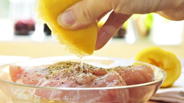 5 Cara Alami Mengempukkan Daging Kurban Agar Lembut Saat Dikunyah