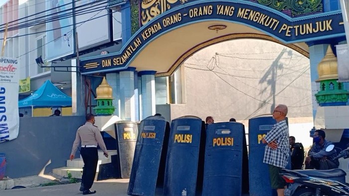 arus lalin di sekitar Ponpes Shiddiqiyyah Ploso, Jombang