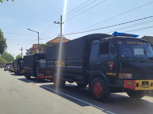 15 Truk-Water Canon Disiagakan di Ponpes Anak Kiai Jombang DPO Pencabulan