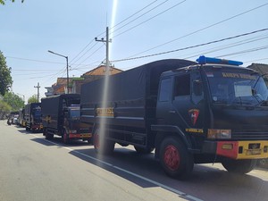 15 Truk-Water Canon Disiagakan di Ponpes Anak Kiai Jombang DPO Pencabulan