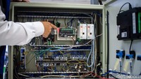Riset dilanjutkan oleh Pusat Riset Elektronika BRIN. 