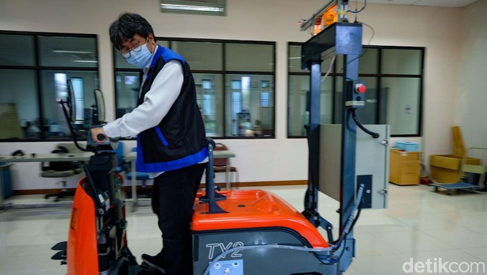 BRIN Kembangkan Prototipe Kendaraan Listrik Otonom Badan Riset dan Inovasi Nasional (BRIN) mengembangkan prototipe kendaraan listrik otonom untuk industri. Seperti apa wujudnya?