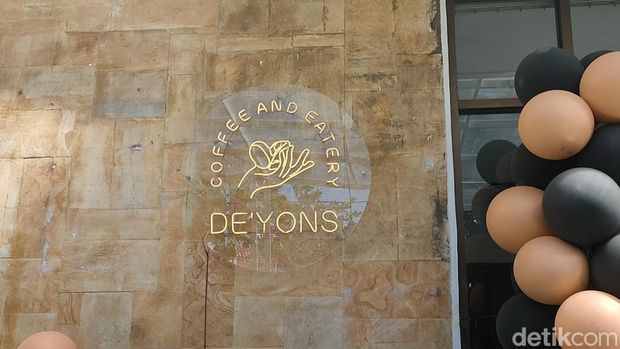 De'yon Kafe, tempat kongkow baru di Garut.
