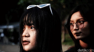 Potret Citayam Fashion Week di Sudirman, Sisi Lain Jakarta yang Unik