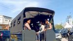 Foto: Polisi Kepung Mas Bechi DPO Pencabulan di Ponpes Jombang
