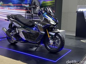 Modifikasi Honda ADV 160: Pakai Setang Jepit, Ogah Jadi Motor Adventure