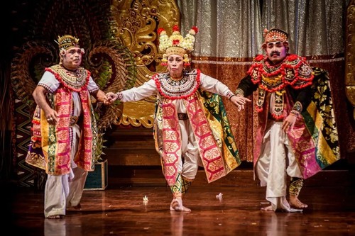 Ilustrasi - Jadwal Pesta Kesenian Bali (PKB) Sabtu 9 Juli 2022. Ada Utsawa (Parade) Arja Klasik, Sekaa Arja Sari Dharma Kerti, Banjar Lantang Bejuh, Sesetan, Denpasar.