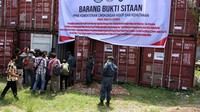 Kementerian Lingkungan Hidup dan Kehutanan (KLHK) Wilayah Sulawesi melimpahkan dua kasus perkara kepemilikan kayu ilegal kepada Kejaksaan Negeri Makassar.