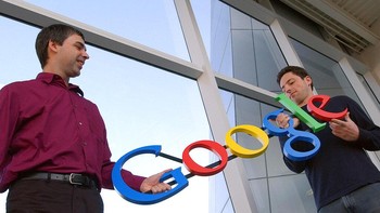 Bersama pendiri Google yang lain, Sergey Brin, ketika mereka masih muda. Foto: Associated Press