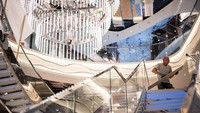 Melansir halaman cruiseindustrynews.com, MSC World Europa juga menawarkan 19 jenis kabin yang berbeda, diantaranya kabin dan suite dengan balkon yang menghadap ke arah interior kapal, dan suite MSC Yacht Club dupleks raksasa dengan area ruang tamu dan ruang makan.