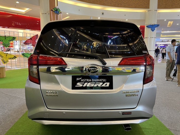 New Daihatsu Sigra
